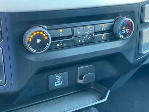 Used 2023 Ford F150 XLT image 36
