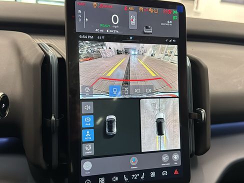 New 2026 Volvo EX30 Cross Country Ultra w/ Protection Package Premier image 17