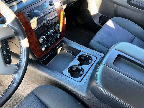 Used 2012 Chevrolet Suburban LS w/ Convenience Package 1 image 12