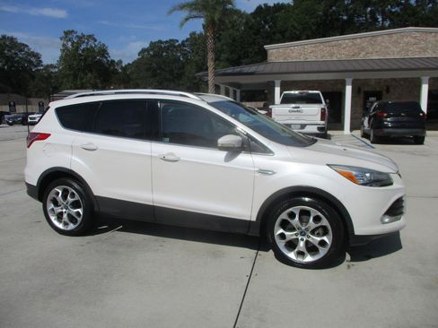 Used 2013 Ford Escape Titanium w/ Parking Technology Pkg FWD image 16