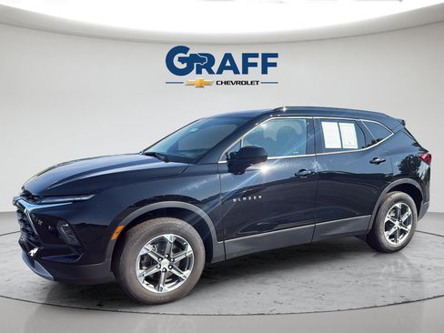 Used 2024 Chevrolet Blazer LT w/ Convenience Package FWD image 13