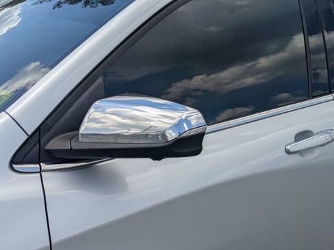 Used 2019 Chevrolet Equinox Premier AWD/4WD image 11