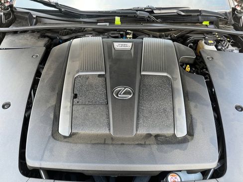 Used 2023 Lexus LS 500 F Sport w/ Cold Weather Package (CK) RWD image 22