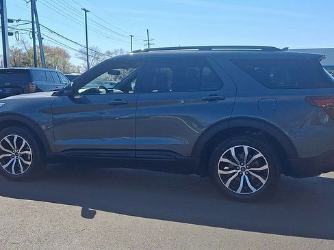 Used 2020 Ford Explorer ST AWD/4WD image 8