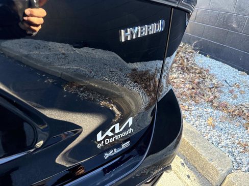 Used 2023 Toyota Highlander Bronze Edition image 10