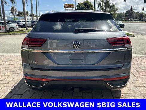 Used 2023 Volkswagen Atlas Cross Sport SE image 7