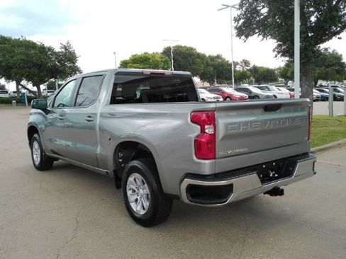 Used 2026 Chevrolet Silverado 1500 LT RWD image 6