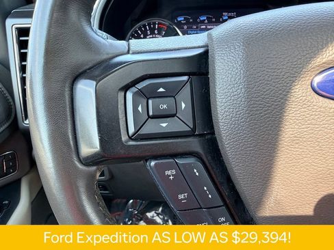 Used 2019 Ford Expedition Limited w/ Equipment Group 301A RWD image 24