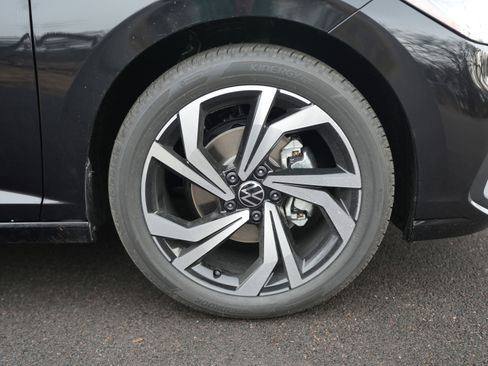 New 2026 Volkswagen Jetta SEL image 11