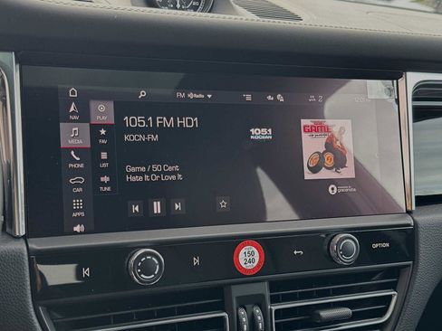 New 2025 Porsche Macan image 19