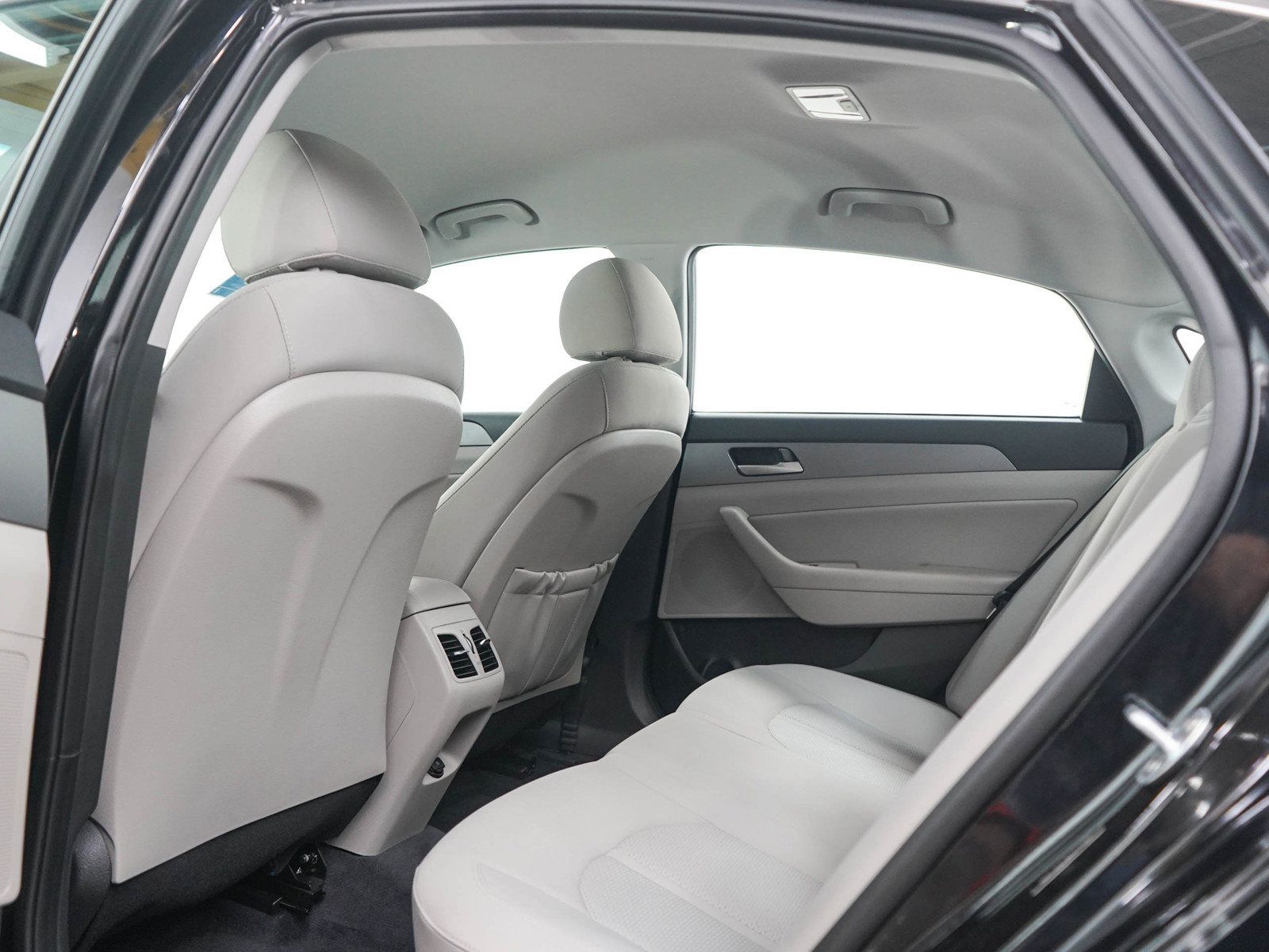 Used 2019 Hyundai Sonata SEL FWD image 16