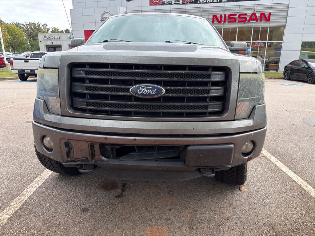 Used 2014 Ford F150 FX4 w/ Equipment Group 402A Luxury AWD/4WD image 4