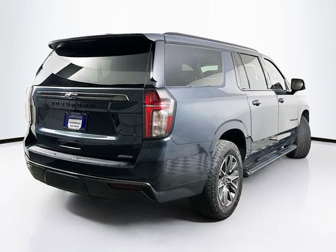 Used 2022 Chevrolet Suburban Z71 w/ Luxury Package image 7