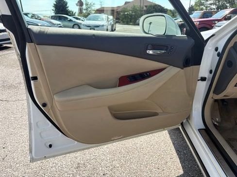Used 2008 Lexus ES 350 w/ Premium Plus Pkg FWD image 16