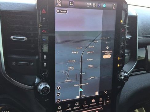 Used 2026 RAM 1500 Laramie w/ Night Edition image 31