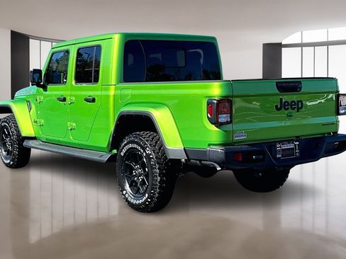 New 2025 Jeep Gladiator Sport image 3