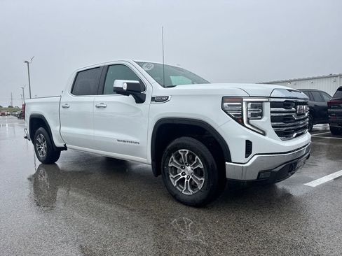Used 2025 GMC Sierra 1500 SLT AWD/4WD image 9