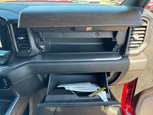 Used 2024 Chevrolet Silverado 2500 High Country w/ Technology Package AWD/4WD image 21
