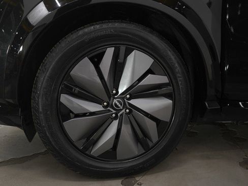 Used 2024 Nissan Ariya AWD image 33