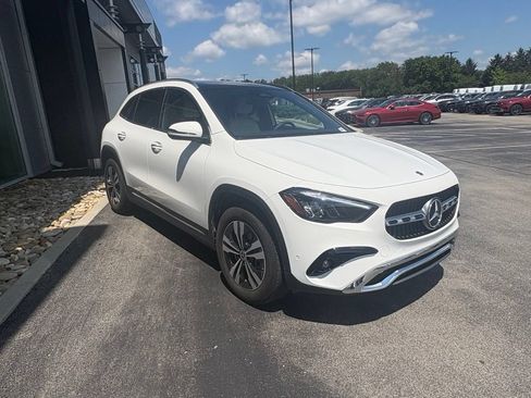 Used 2026 Mercedes-Benz GLA 250 4MATIC image 4