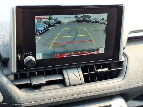 Certified 2025 Toyota RAV4 XLE AWD/4WD image 25