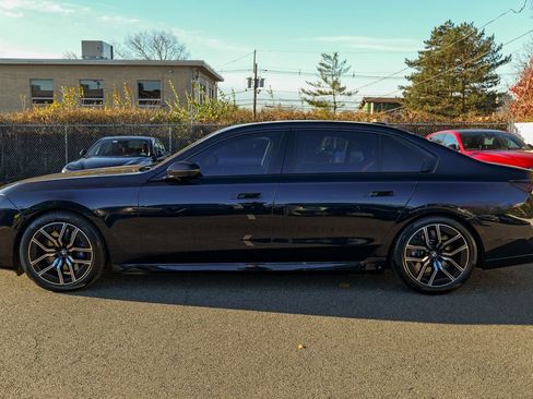 Used 2023 BMW 760i xDrive 760i xDrive w/ Executive Package image 4