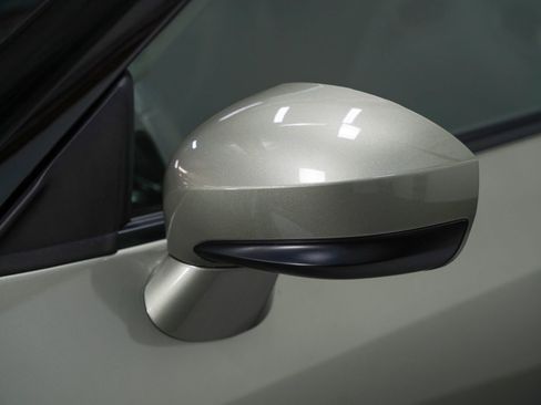 Used 2024 Nissan GT-R T-spec Dual-clutch 6-Speed Tra w/ Floor Mat Package image 16