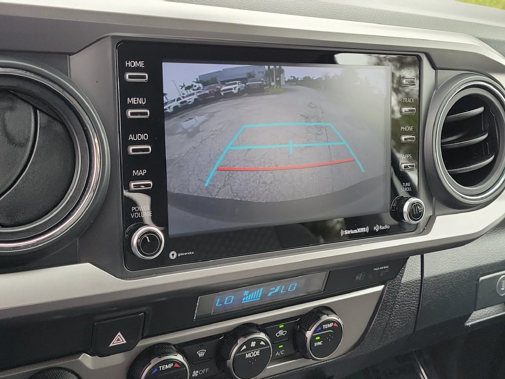Used 2023 Toyota Tacoma SR5 AWD/4WD image 15