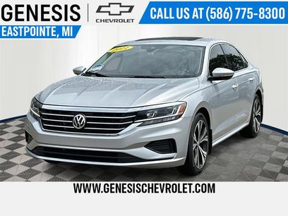 Used 2021 Volkswagen Passat 2.0T SE