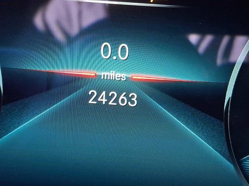 Used 2022 Mercedes-Benz E 450 4MATIC All-Terrain Wagon image 15