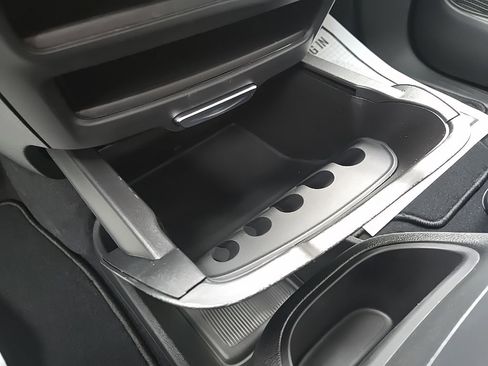 New 2026 Chrysler Pacifica Select image 61