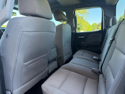 Used 2017 Chevrolet Silverado 1500 Custom w/ Custom Convenience Package AWD/4WD image 29