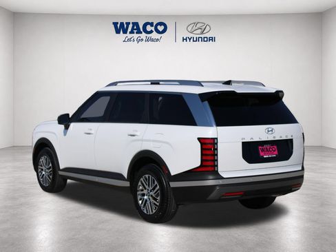 Used 2026 Hyundai Palisade SEL FWD image 5