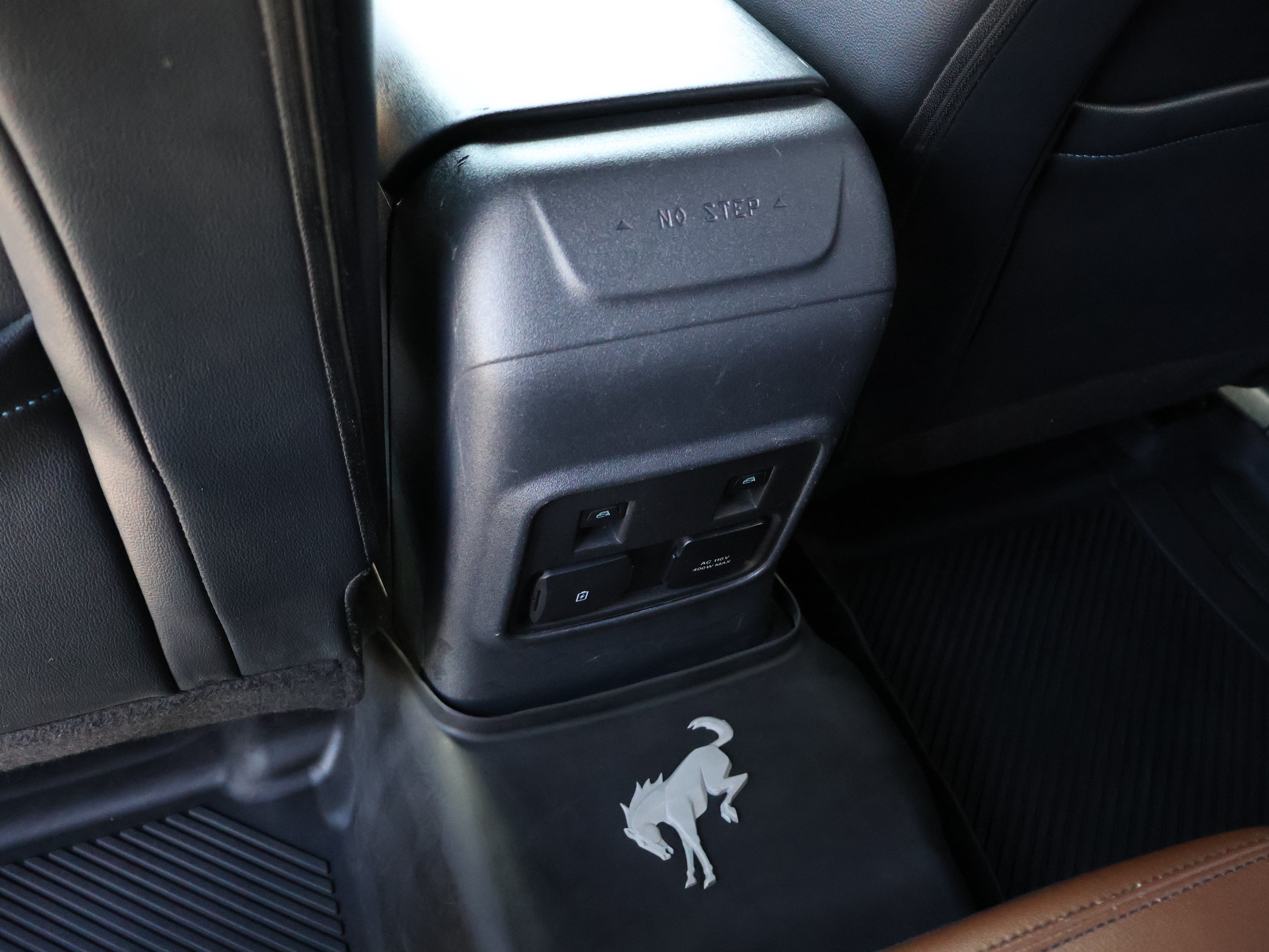 Used 2021 Ford Bronco Outer Banks AWD/4WD image 10