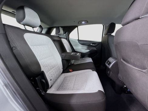 Used 2023 Chevrolet Equinox LS FWD image 26