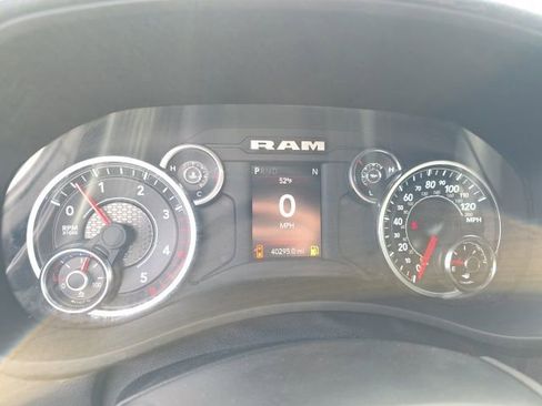 Used 2024 RAM 3500 Big Horn image 10