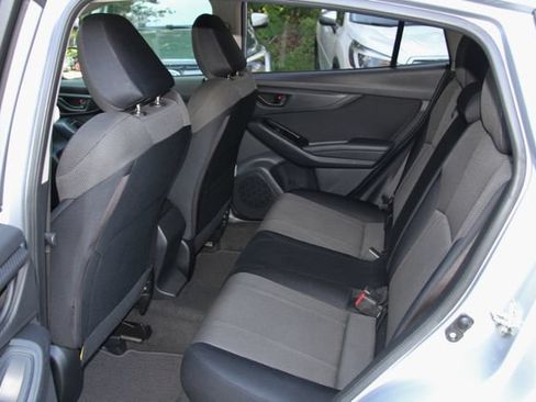 Used 2018 Subaru Crosstrek 2.0i AWD/4WD image 30