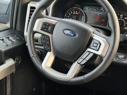Used 2018 Ford F150 Lariat image 12