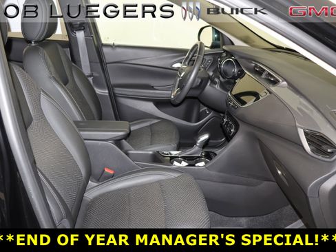 Certified 2022 Buick Encore GX Essence w/ Experience Buick Package image 19