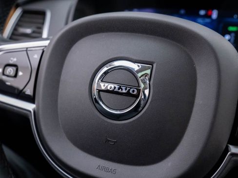 Used 2024 Volvo XC90 T8 Plus image 29