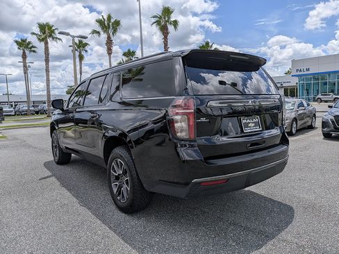 Used 2022 Chevrolet Suburban Z71 AWD/4WD image 5