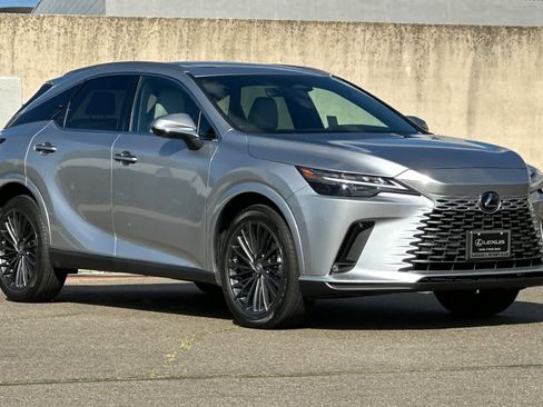 Certified 2025 Lexus RX 350h w/ Convenience Package image 5