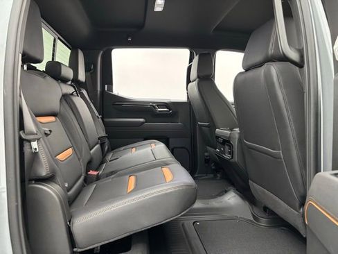 New 2026 GMC Sierra 1500 AT4 w/ Technology Package image 36
