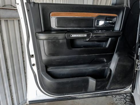 Used 2018 RAM 2500 Laramie AWD/4WD image 43