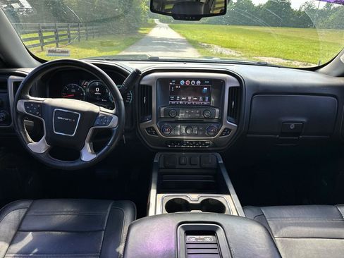 Used 2017 GMC Sierra 1500 Denali AWD/4WD image 18