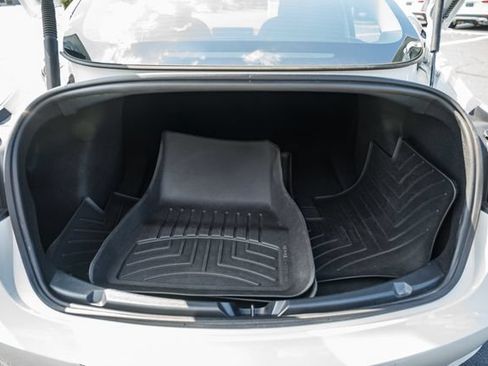 Used 2022 Tesla Model 3 Performance AWD/4WD image 10