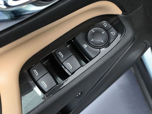 Used 2022 Chevrolet Equinox Premier image 21