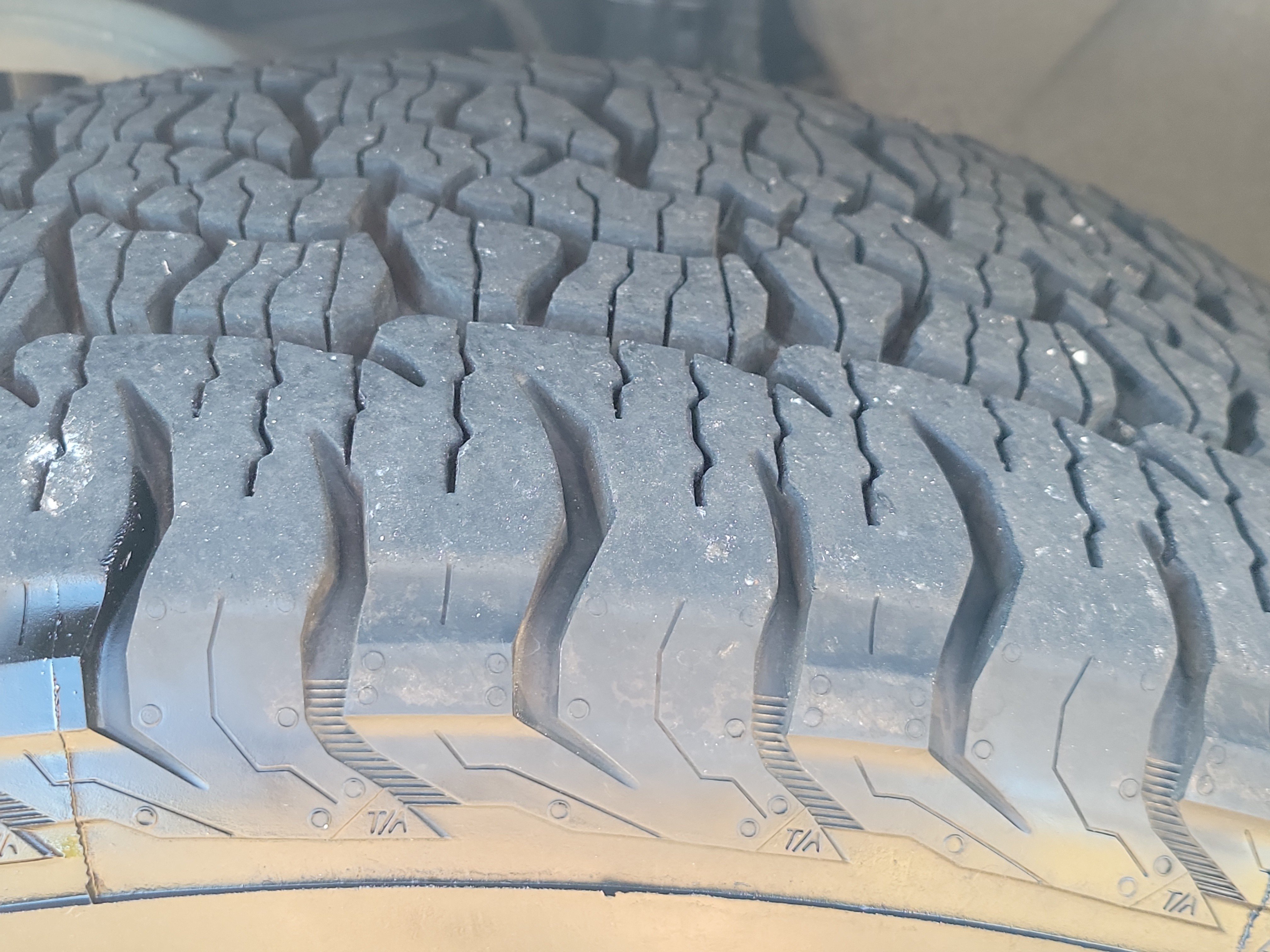 Used 2022 GMC Yukon Denali AWD/4WD image 13