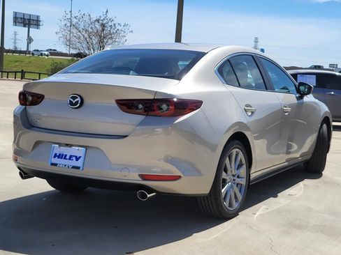 New 2026 MAZDA MAZDA3 2.5 S Sedan w/ Preferred Pkg image 4