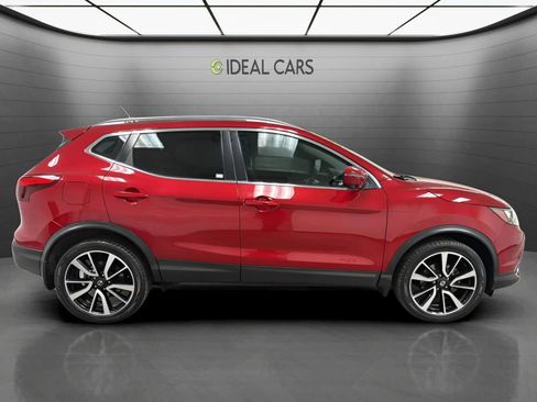 Used 2018 Nissan Rogue Sport SL w/ SL Premium Package AWD/4WD image 4